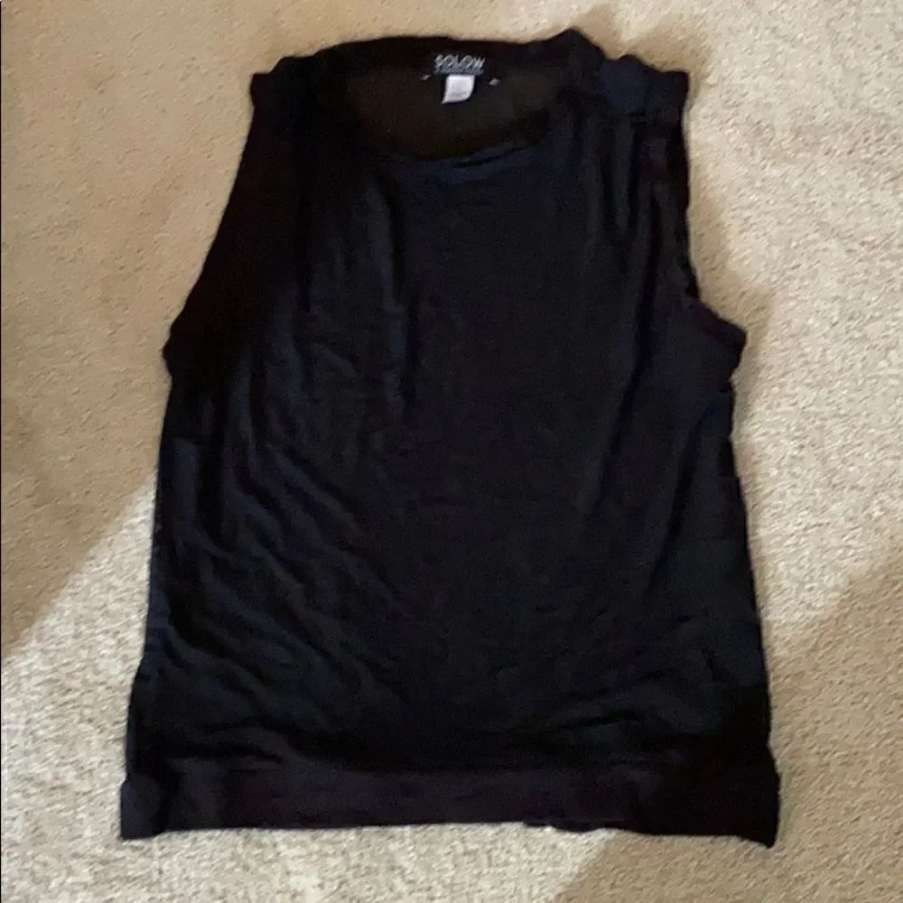 Solow black mesh muscle tee XS